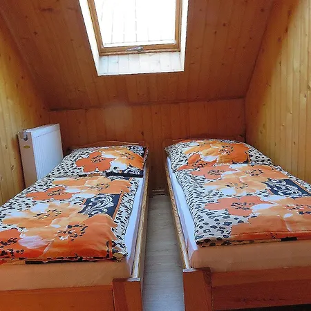 Ogrzewane Sokol Lodge *