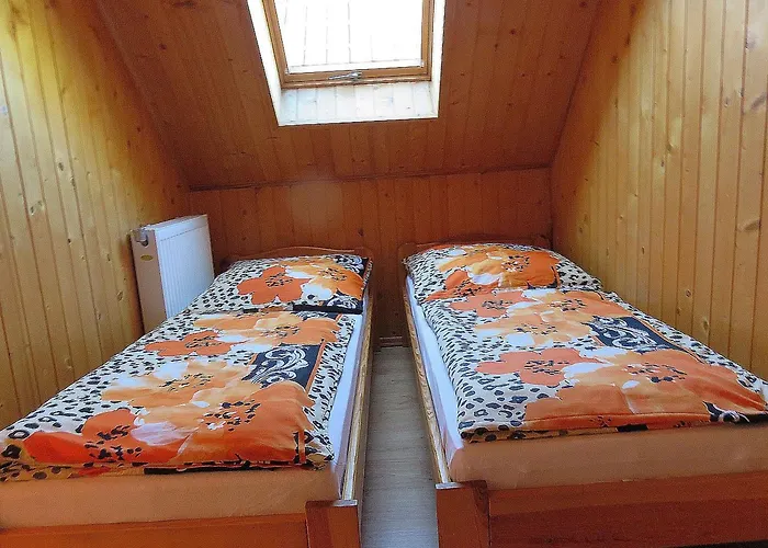 Ogrzewane Sokol Lodge *